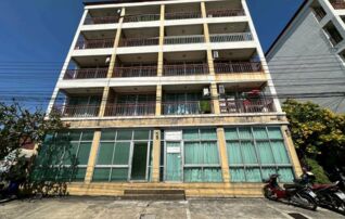 ทรัพย์สถาบันโดย GHB คอนโด เอส พี เอ็น เรสซิเด้นท์ (S.P.N. Residence)