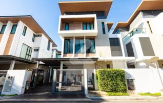 The AVA Residence สุขุมวิท77-อ่อนนุช บ้านเดี่ยว3ชั้น ขนาดที่ดิน61.8ตารางวา พื้นที่ใช้สอย426 m² : เจ้าของขายเอง (งดรับนายหน้า)