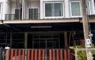 ทรัพย์สถาบันโดย GHB ทาวน์เฮาส์ คณาวิลล์