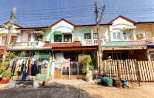 ทรัพย์สถาบันโดย GHB ทาวน์เฮาส์ ศิริวรรณ 1