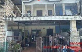ทรัพย์สถาบันโดย GHB ทาวน์เฮาส์ ซอยศรีราชา-หนองยายบู่14 ถนนศรีราชา-หนองยายบู่