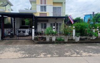ขายบ้านเดี่ยว โครงการ ฟลอร่าวิลล์ พาร์คซิตี้ สุวินทวงศ์ บ้านติดหัวมุมถนน ใกล้นิคมลาดกระบัง 10นาที : เจ้าของขายเอง