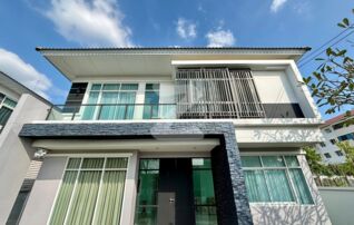 📣 บ้านเดี่ยวหรูใหม่ ให้เช่า! 📍 กรุงเทพฯ บางชัน คลองสามวา The Ozone PanyaIndra: P4 : เจ้าของให้เช่าเอง (งดรับนายหน้า)