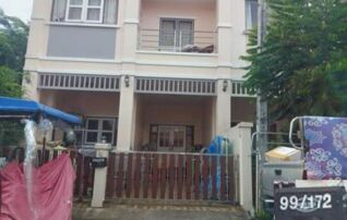 ทรัพย์สถาบันโดย GHB ทาวน์เฮาส์ ซอยม.เมืองทอง ถนนทุ่งควน