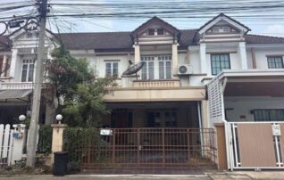 ทรัพย์สถาบันโดย GHB ทาวน์เฮาส์ ปิยวรารมย์ (Piyawararom The Colonial Rangsit)