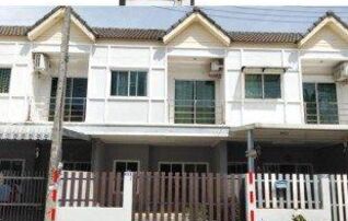 ทรัพย์สถาบันโดย GHB ทาวน์เฮาส์ ซอย2 วุฒิธานี ถนนคลองเตย-ตลองเปล ซอย