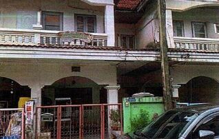 ทรัพย์สถาบันโดย GHB ทาวน์เฮาส์ พัชรัฐ