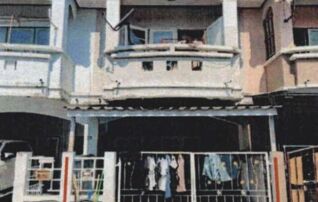 ทรัพย์สถาบันโดย GHB ทาวน์เฮาส์ เลิศอุบล