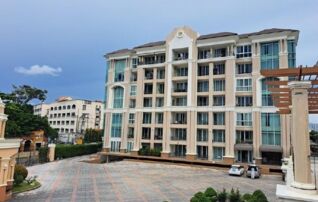 ทรัพย์สถาบันโดย SCB คอนโด แอล เค เลเจินด์ คอนโดมิเนียม (LK Legend Condominium)
