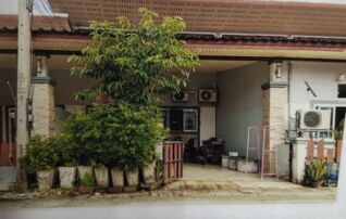 ทรัพย์สถาบันโดย GHB ทาวน์เฮาส์ สิชลวิลเล