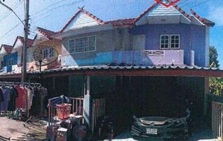 ทรัพย์สถาบันโดย GHB ทาวน์เฮาส์ สันติยา