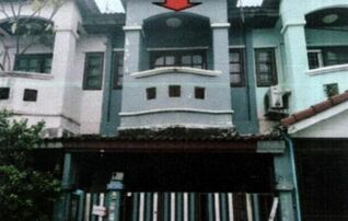ทรัพย์สถาบันโดย GHB ทาวน์เฮาส์ ศรีประจักษ์ 5 (Sriprachak 5)