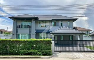 ยินดีรับนายหน้าช่วยขาย เจ้าของขายเอง จ่ายค่าคอม3% ค่ะ 🏠หมู่บ้าน ณุศาศิริ ซิตี้ พระราม 2 บ้านเดี่ยว 2 ชั้น พร้อมสระว่ายน้ำ🏊🏻♂️ หน้าบ้านใต้ : เจ้าของขายเอง (งดรับนายหน้า)