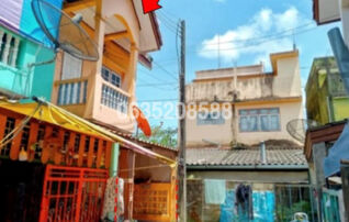 ขายทาวน์เฮาส์ ซอยเทศบาล 1 ถนนสุขุมวิท (ทล.3)
