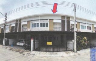 ทรัพย์ธนาคารโดย GHB ทาวน์เฮาส์ ร่มไม้
