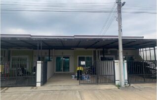 ทรัพย์สถาบันโดย GHB ทาวน์เฮาส์ ซอยม.ลาดหญ้าทาวน์ ถนนแก่งเสี้ยน-ลาดหญ้า
