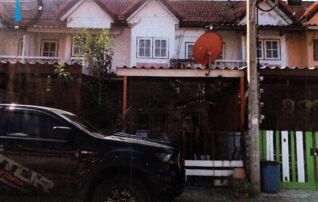 ทรัพย์สถาบันโดย GHB ทาวน์เฮาส์ คลองสามวา กรุงเทพมหานคร