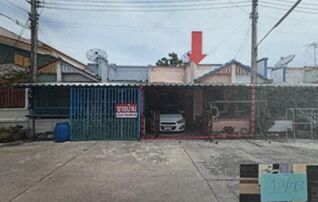 ทรัพย์สถาบันโดย GHB ทาวน์เฮาส์ เมืองยิ้ม