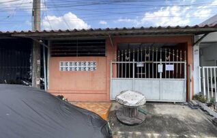 ทรัพย์สถาบันโดย GHB ทาวน์เฮาส์ พฤกษา 2 (Baan Pruksa 2 Rangsit-Klong 8)