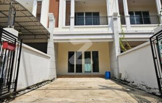 ❤️ ทาวน์โฮม 3 ชั้น | โครงการ : วิชั่นสมาร์ทซิตี้ ❤️ 📌 บ้านใหม่ยังไม่เคยเข้าอยู่, ไม่เคยต่อเติม 📌 📌 เงียบสงบไม่วุ่นวาย 📌 : เจ้าของขายเอง (งดรับนายหน้า)