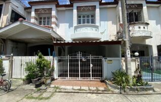 ทรัพย์สถาบันโดย GHB ทาวน์เฮาส์  ไทรน้อย นนทบุรี