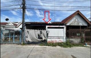ทรัพย์สถาบันโดย GHB ทาวน์เฮาส์ ถนนเนินพลับหวาน