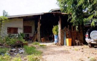 ทรัพย์สถาบันโดย GHB บ้านเดี่ยว ผาลาด
