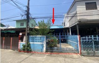 ทรัพย์สถาบันโดย GHB ทาวน์เฮาส์ ซอยม.ไม่มีชื่อ ถนนสุขุมวิท(ทล.3)
