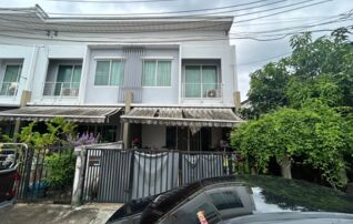 ทรัพย์สถาบันโดย JAM ทาวน์เฮาส์ พลีโน่ พระราม 5-ปิ่นเกล้า (Pleno Rama 5-Pinklao)