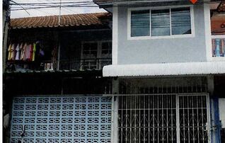 ทรัพย์สถาบันโดย GHB ทาวน์เฮาส์ นครชัยศรี นครปฐม