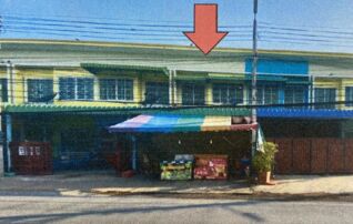 ทรัพย์สถาบันโดย GHB ทาวน์เฮาส์ ถนนเขื่อนเจ้าพระยา-ชัยน