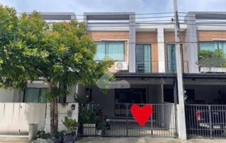 ให้เช่าทาวน์เฮ้าส์/ขายทาวน์เฮ้าส์❤️ หมู่บ้านเปี่ยมสุข S GATE บางบัวทอง (ใกล้ตลาดสมบัติบุรี) **บ้านทำเลดี มีพื้นที่สวนด้านหลังไว้ปลูกผักได้ : เจ้าของขายเอง (งดรับนายหน้า)