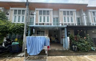 ทรัพย์สถาบันโดย JAM ทาวน์เฮาส์ โกลเด้น ทาวน์ วิภาวดี-แจ้งวัฒนะ (Golden Town Vibhavadi-Chaengwattana)