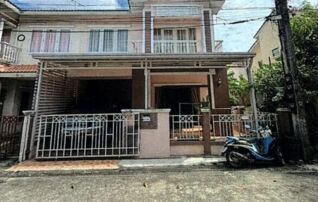 ทรัพย์สถาบันโดย GHB ทาวน์เฮาส์ บ้านฟ้าปิยรมย์ เรือนพฤกษ์ วงแหวน-ลำลูกกา คลอง 6 (Baanfah Piyarom Ruean Phruek Wongwaen-Lumlukka Klong 6)