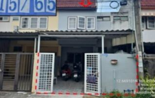 ทรัพย์สถาบันโดย GHB ทาวน์เฮาส์ อดุลย์ธรรมเจริญ