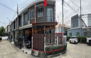 ทรัพย์สถาบันโดย GHB ทาวน์เฮาส์ เดอะ คัลเลอร์ส เลชเชอร์ บางนา กม.8 (The Colors Leisure Bangna km.8)
