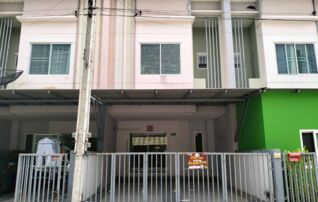 ทรัพย์สถาบันโดย JAM ทาวน์เฮาส์ เดอะมิกซ์ ทาวน์ (The Mix Town)