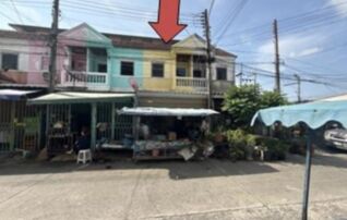 ทรัพย์สถาบันโดย GHB ทาวน์เฮาส์ ถนนไร่หนึ่ง-หนองขาม