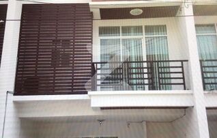 หน้าบ้านกว้าง 5 เมตร