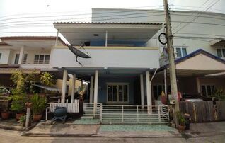 ทรัพย์สถาบันโดย ธอส. ทาวน์เฮาส์ สามโคก ปทุมธานี