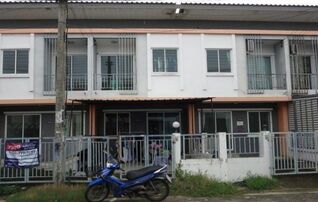 ทรัพย์สถาบันโดย GHB ทาวน์เฮาส์ บุราพันธ์การ์เด้นท์วิลล์ (Buraphan Garden Ville)