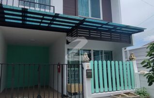 ขายบ้านทาวน์โฮม เดอะคัลเลอร์ส บางนา-วงแหวน เฟส 1 บ้านมุม 2 ชั้น 🏡 มี รปภ. เข้าออกด้วยคีย์การ์ด มีสวนสาธารณะและสนามเด็กเล่นในหมู่บ้าน : เจ้าของขายเอง (งดรับนายหน้า)