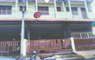ทรัพย์สถาบันโดย GHB ทาวน์เฮาส์ ถนนสิโรรส10