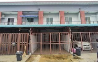 ทรัพย์สถาบันโดย GHB ทาวน์เฮาส์ นิวทาวน์ฉัตรไพลิน