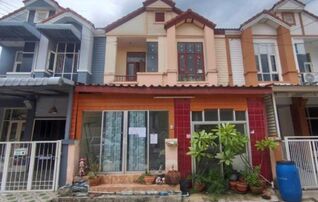 ทรัพย์สถาบันโดย GHB ทาวน์เฮาส์ วรารักษ์รังสิต-คลอง 3 (Baan Wararak Rangsit-Klong Sam)
