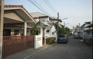 บ้านเดี่ยวหัวหินถนนสายหลัก 3 ห้องนอน 3 ห้องน้ำ ติดชายหาดส่วนตัว 200 เมตร Vacation Beach House 5min walk to a private beach! : เจ้าของให้เช่าเอง
