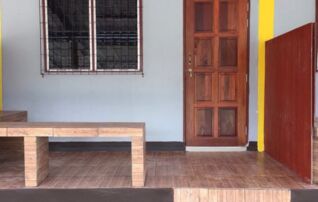 บ้านมีสุข