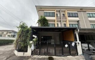 ทรัพย์สถาบันโดย GHB ทาวน์เฮาส์ เดอะคอนเนคอัพ 3 เฉลิมพระเกียรติ 67 (The Connect Up 3 Chalermphrakiat 67)