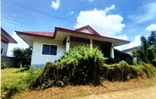 ทรัพย์สถาบันโดย GHB บ้านเดี่ยว ถนนทล.ชบ.สายจำป่าหวาย-บ้านปาง (พย.4015)