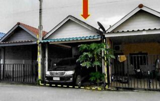 ทรัพย์สถาบันโดย GHB ทาวน์เฮาส์ ซอยบ้านโพธิ์วิลเลจ ถนนทล.3122